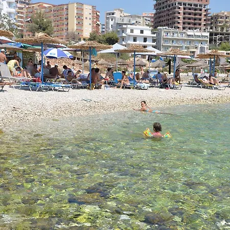 Kleri Beach Appartement *